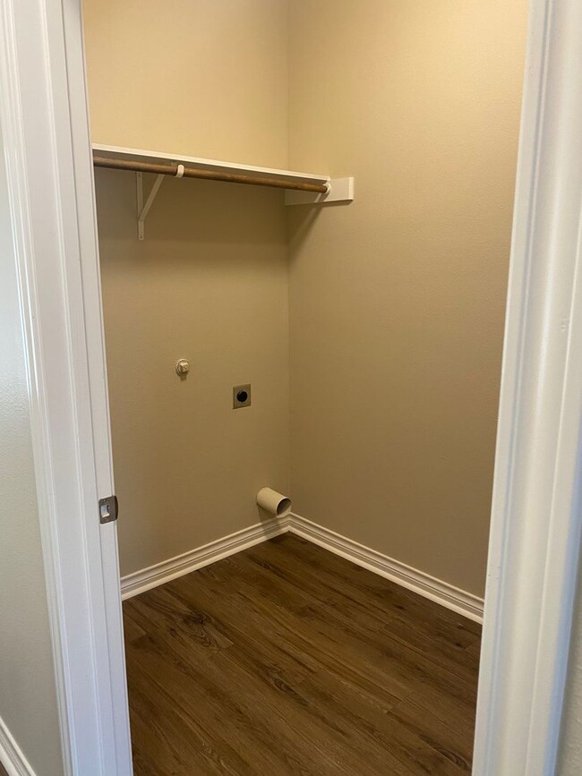 Hamlet Park Apartments - Beaumont, TX | ForRent.com