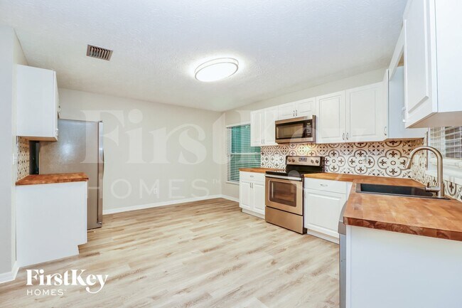 Photo - 7631 Tall Tree Ct