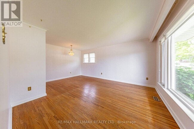 Photo - 6 Paloma Pl