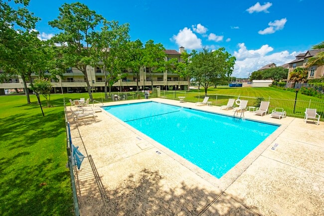 Building Photo - 18809 Egret Bay Blvd Unit 127
