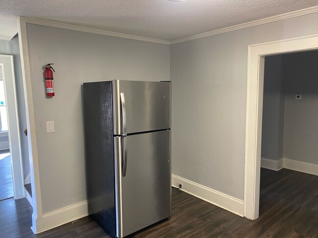 Photo - 223 N Beaver St