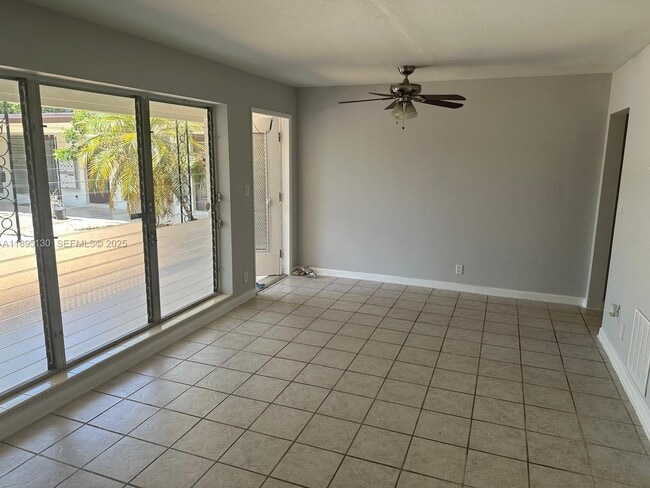 Photo - 1708 NE 20th Ave Unit 7