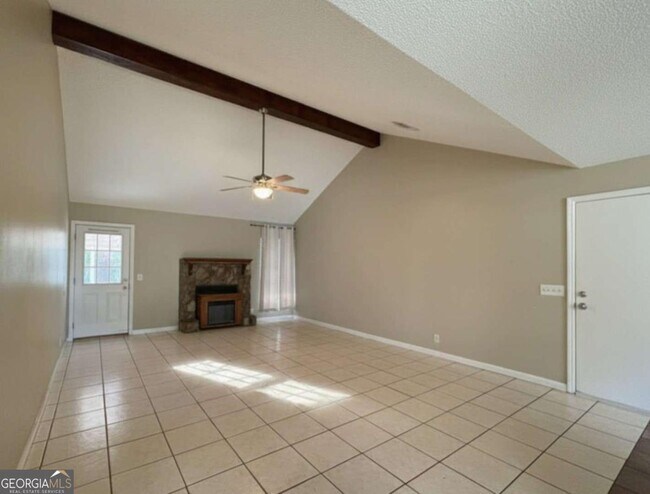 Photo - 108 Crestwood Ct