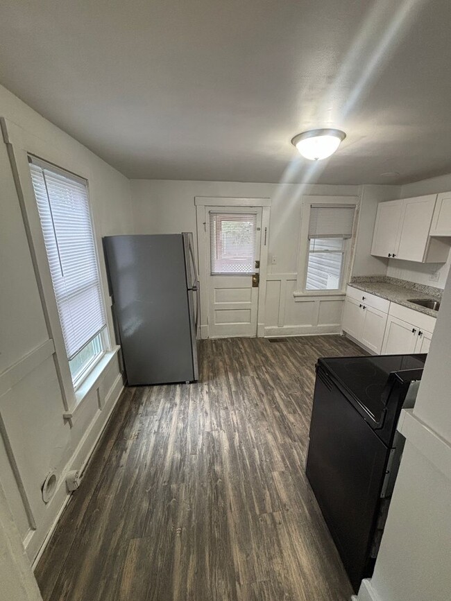 Photo - 406-408 E. Wheeling St. Unit 408