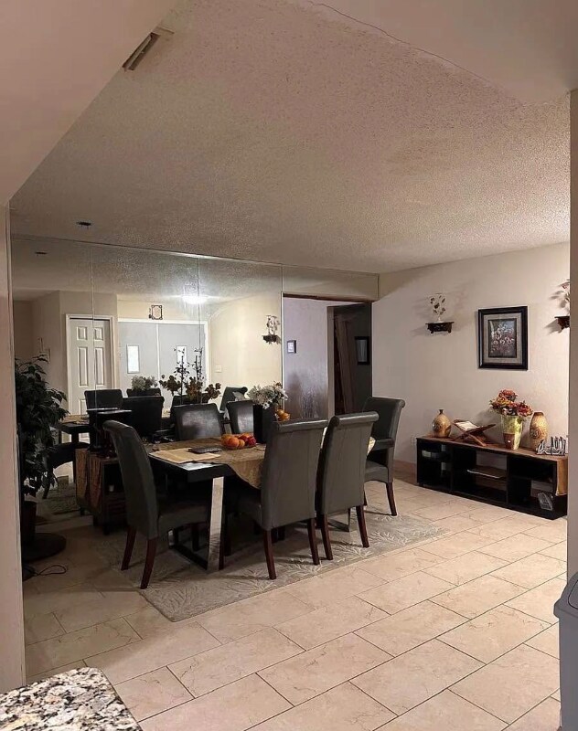 Photo - 257 S Fairbairn Dr