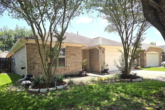 Photo - 18011 Featherfield Ln