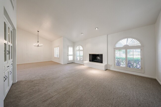 Photo - Scottsdale Country Club Living!