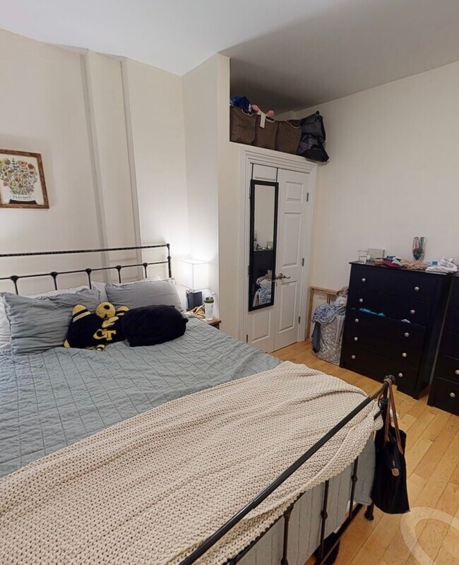 Photo - 672 Washington St Unit 4