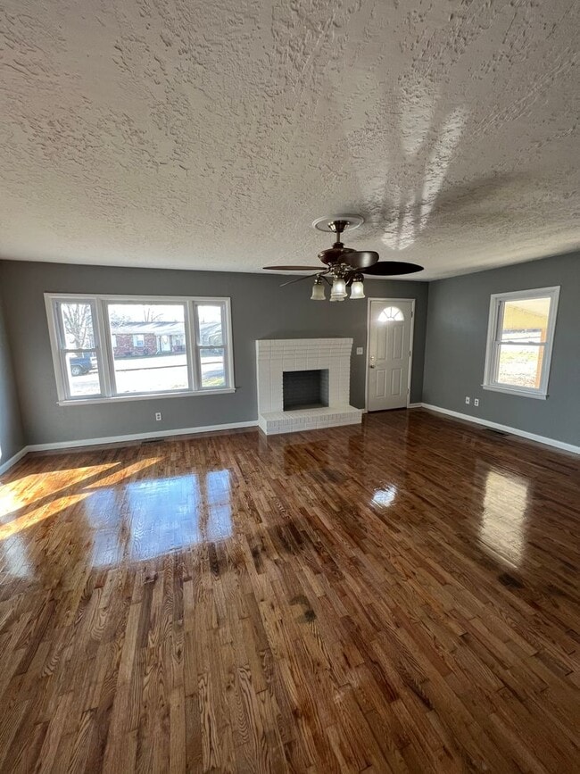 Photo - Quaint 3 Bedroom 1 Bath Home in Martin, TN