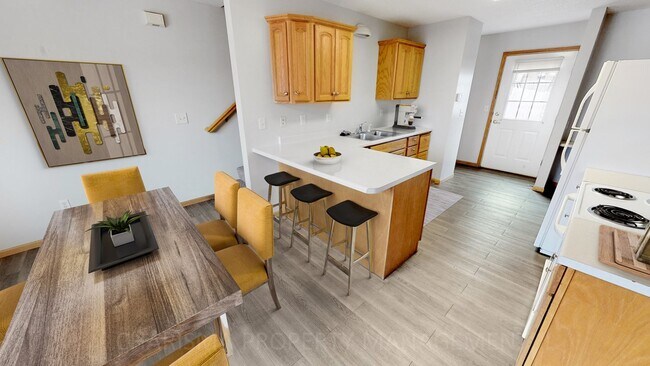 Photo - 3509 S Bahnson Ave