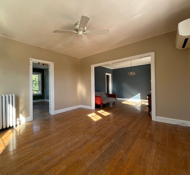 Building Photo - 5832 Macklind Ave Unit second floor