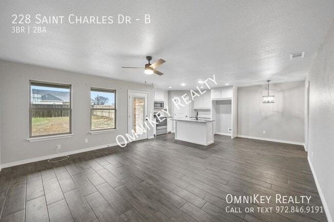 Photo - 228 St Charles Dr Unit B