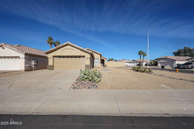 Photo - 1830 E Countrywalk Ln