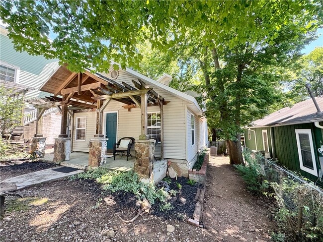 Photo - 120 N Washington Ave