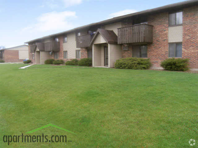 Forestview Ct. Apartments - Forestview Ct. Apartments