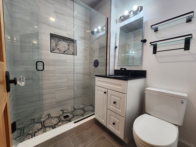 Photo - 9 Avon Rd Unit 1