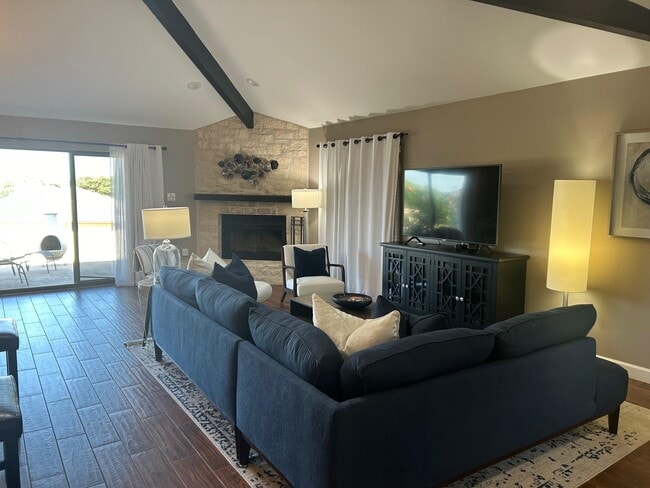 Photo - 1406 Broken Hills Dr