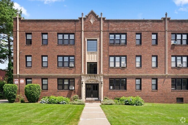 Building Photo - 6 Highland St Unit C2 Rental