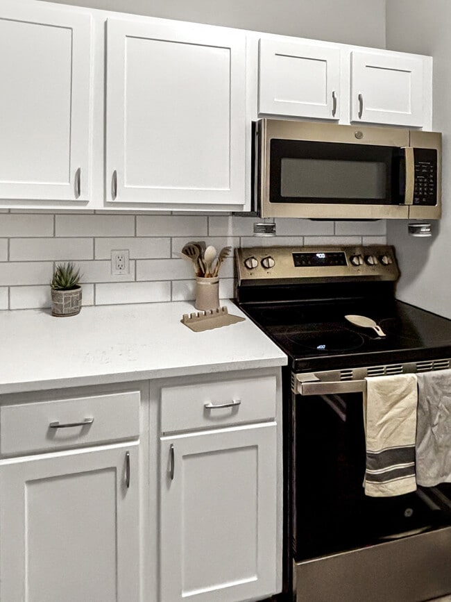 Photo - Corner House Apartments