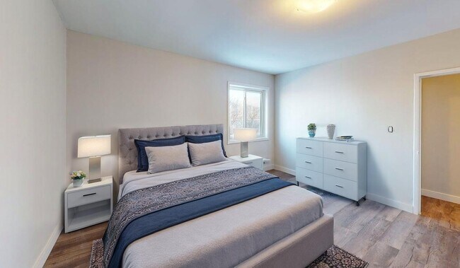 Photo - Riverview Apartments