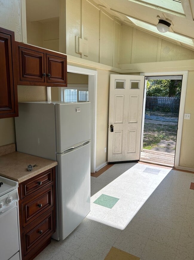 Photo - Sutter Ave Unit 2125