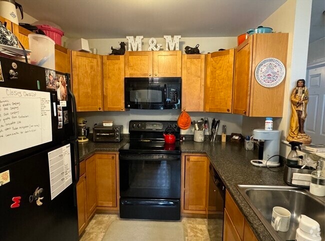 Building Photo - 86 Endicott St Unit D Rental