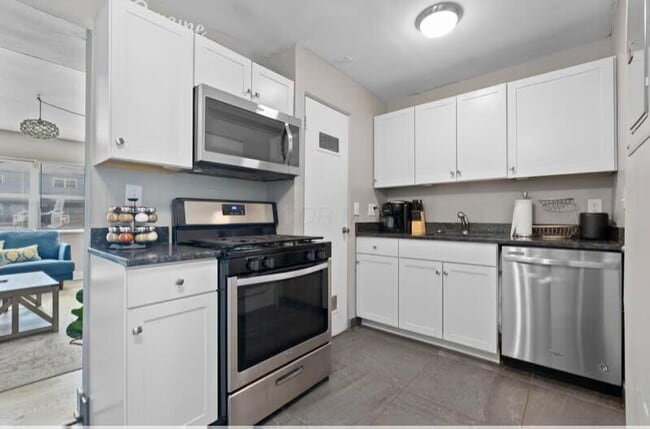 Photo - 464 E Norwich Ave Apartment Unit 482 D