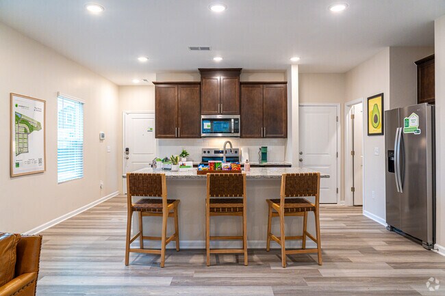 3 habitaciones, 2,5 baños, 1.829 pies cuadrados, cocina - The Grove at Wendell