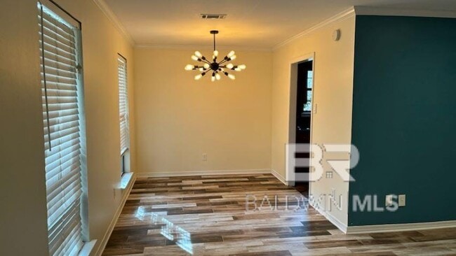 Photo - 8070 Kimberlin Dr S