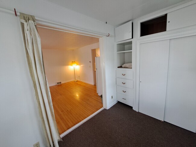 Photo - 709 W Olin Ave Unit 1