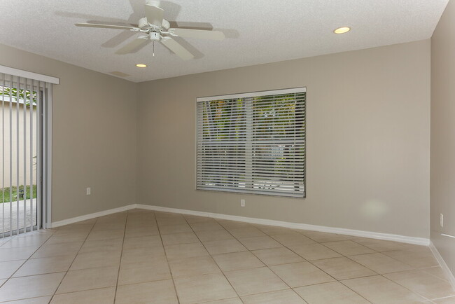Photo - 5219 NW 117th Ave