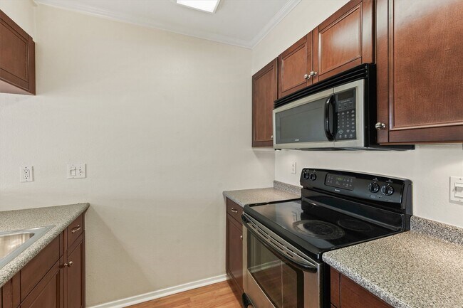Photo - 7144 N Holiday Dr Unit True
