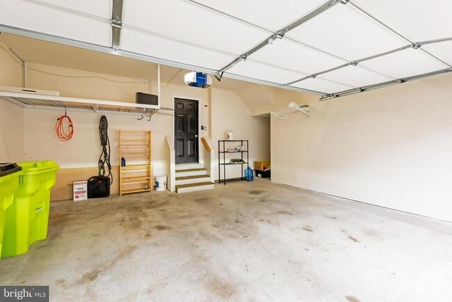 Photo - 3385 Beechcliff Dr