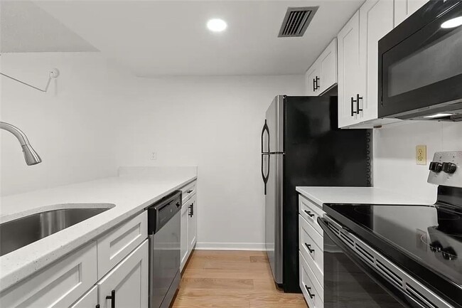 Photo - Welcome to Belleair Bluffs!!!! Unidad A25