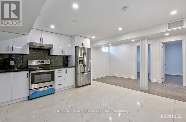 Photo - 17 Elderslie Cres