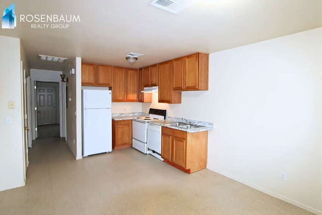 Photo - 8281 W Sandy Ln Unit 2