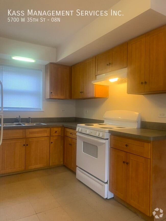 Building Photo - 5700 W 35th St Unit 08N Rental