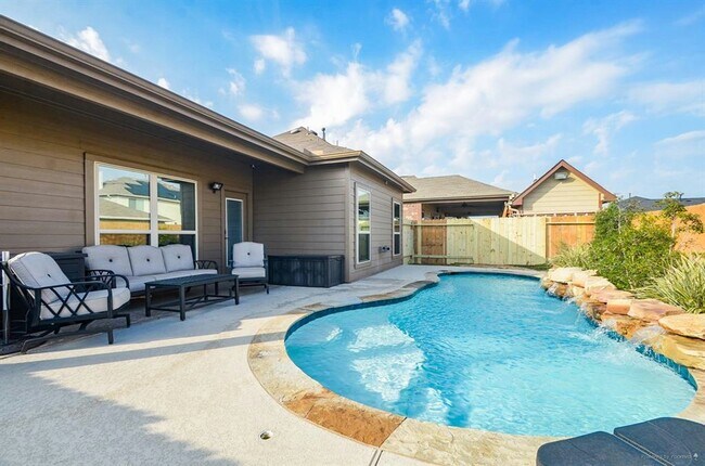 Photo - 2418 Grey Reef Dr