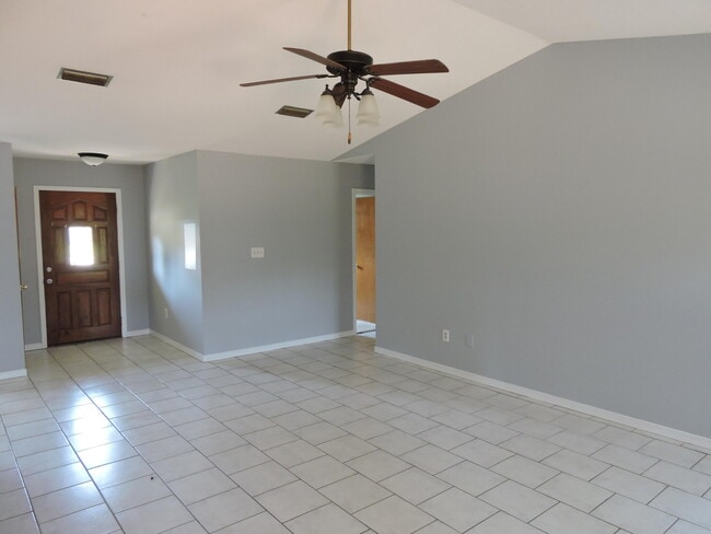 Photo - 215 Grand Prix Dr