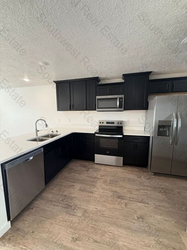Brand new 2 bedroom 2 bath duplex