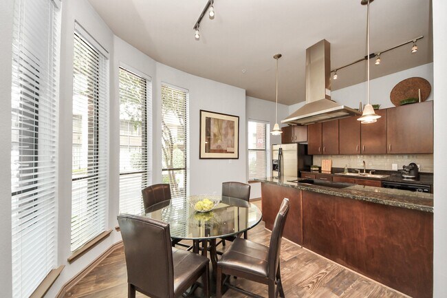 Photo - 3616 Richmond Ave. Unit 2324