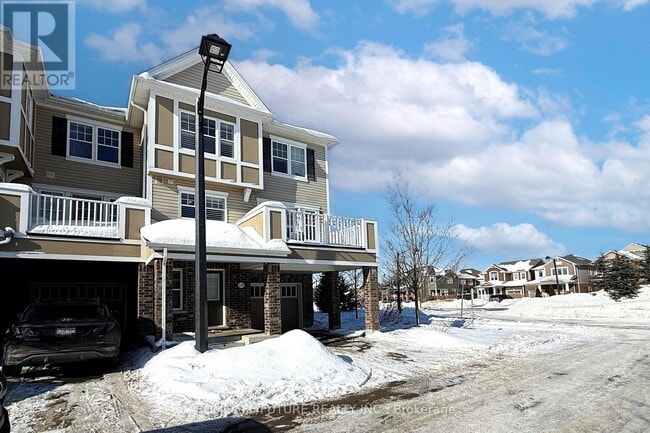 Photo - 239 Netherby Ln