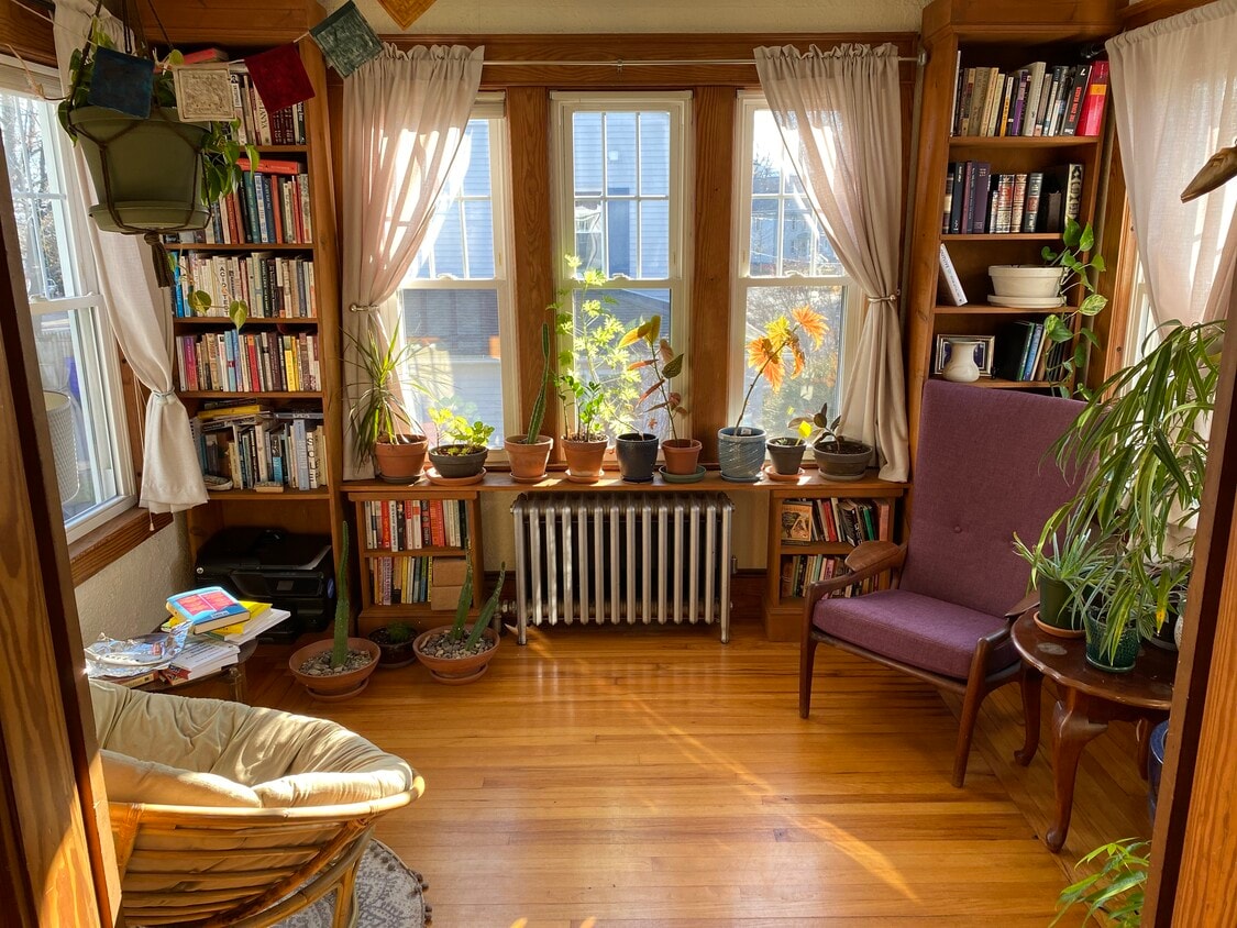 Photo - 9 Orchard St (Northampton, MA)