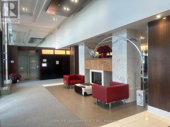 Photo - 235 Sherway Gardens Rd Unité 308