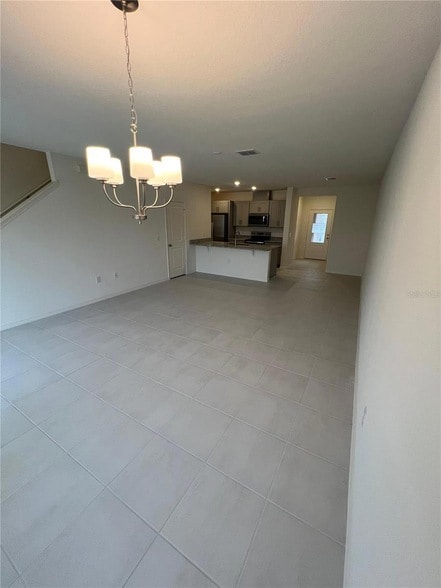 Photo - 2759 Raindrop Run St