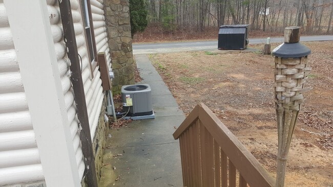Photo - Duplex 2 bedroom 1 bath
