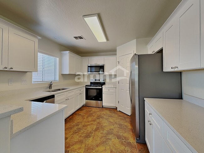 Photo - 12322 W Valentine Ave