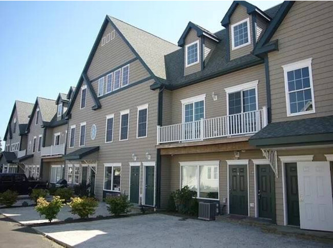 Photo - 37 Naugatuck Ave Condo Unit 37B