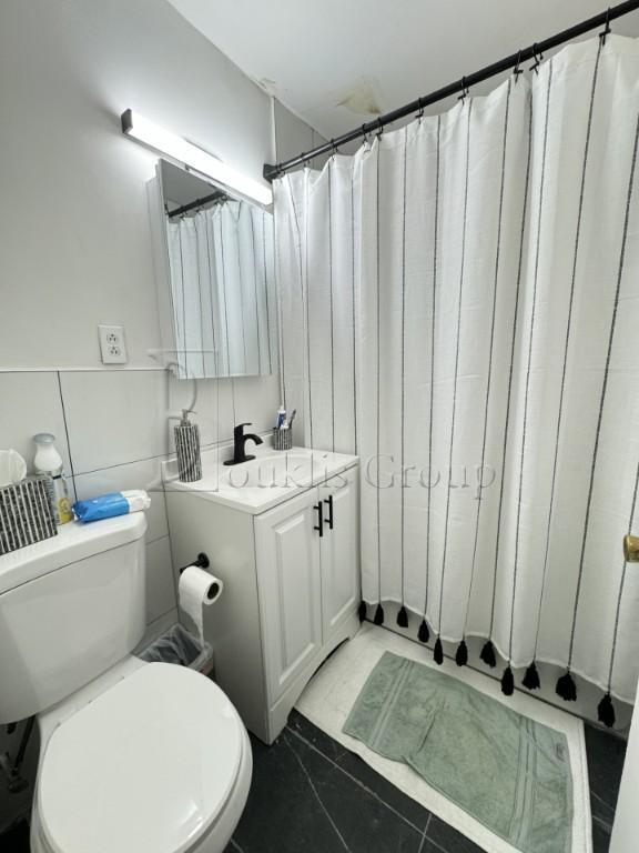 Photo - ** RENOVATED ** 2 BED ** 1 BATH ** PRIME L...