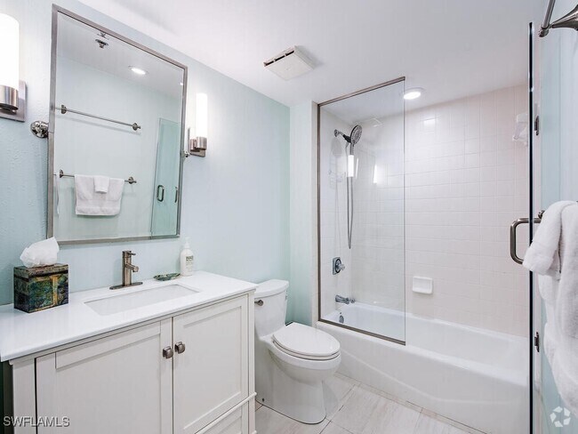 Building Photo - 6585 Nicholas Blvd Unit 503 Rental
